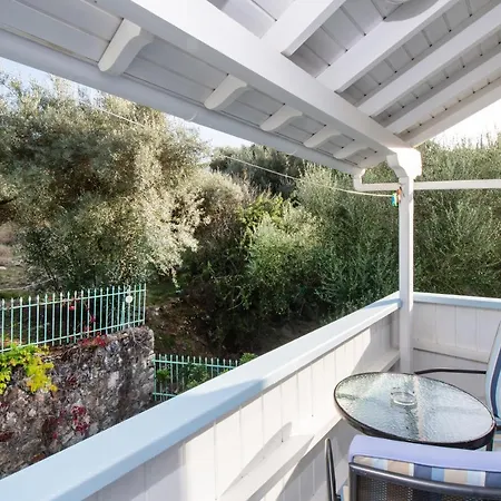 Selini Hotel Agios Nikitas