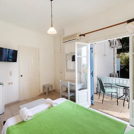 Selini Hotel Agios Nikitas