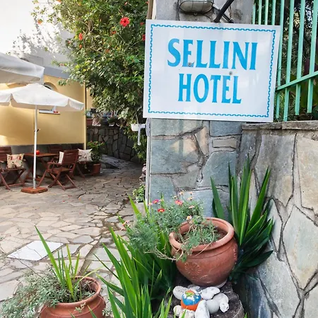 Selini 2* Agios Nikitas