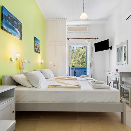 Selini Áyios Nikítas