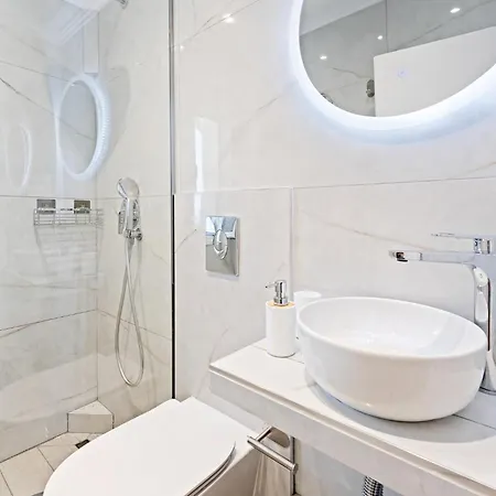 Selini Otel 2*